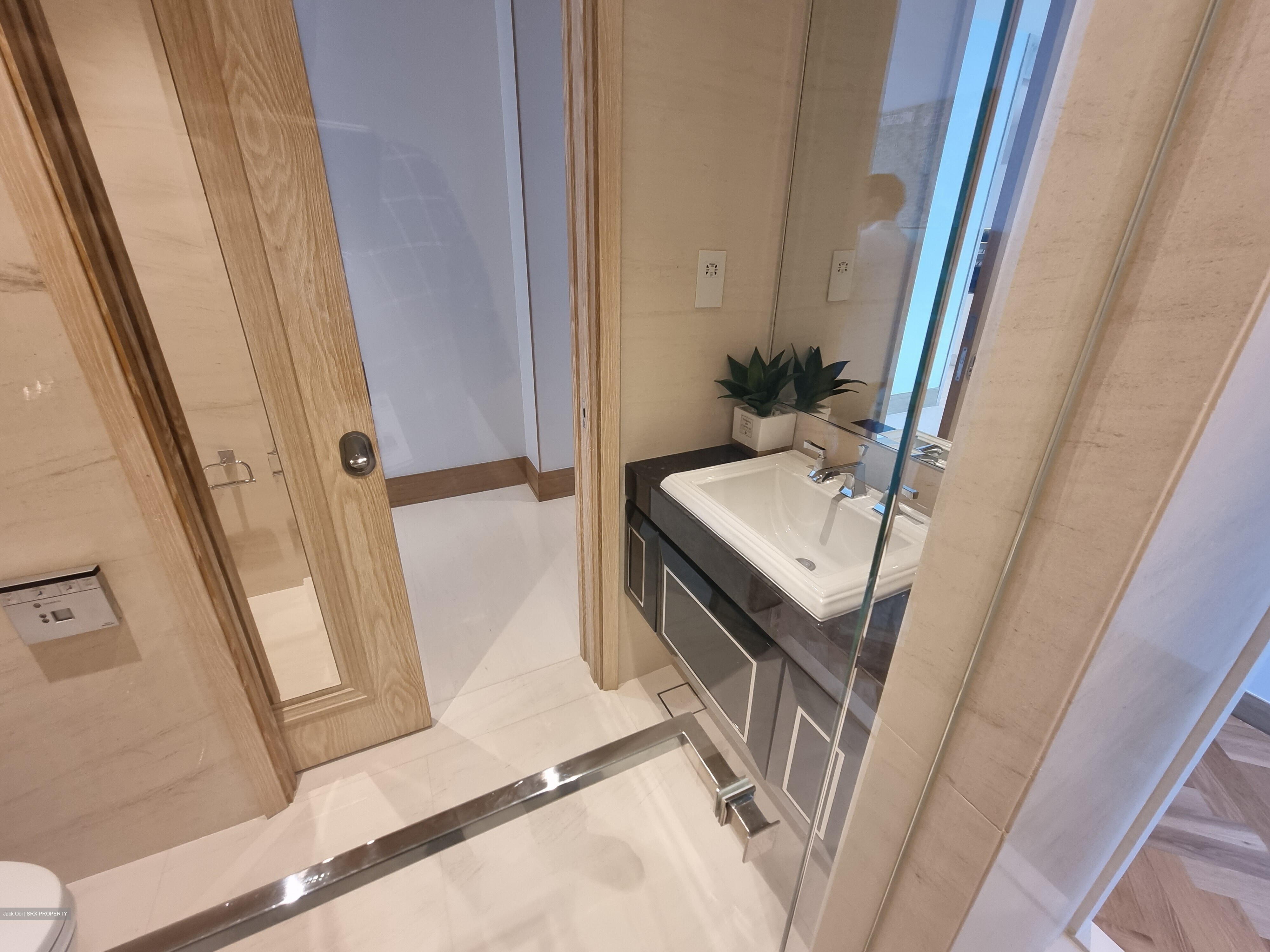 The Ritz-Carlton  (D9), Condominium #342399801